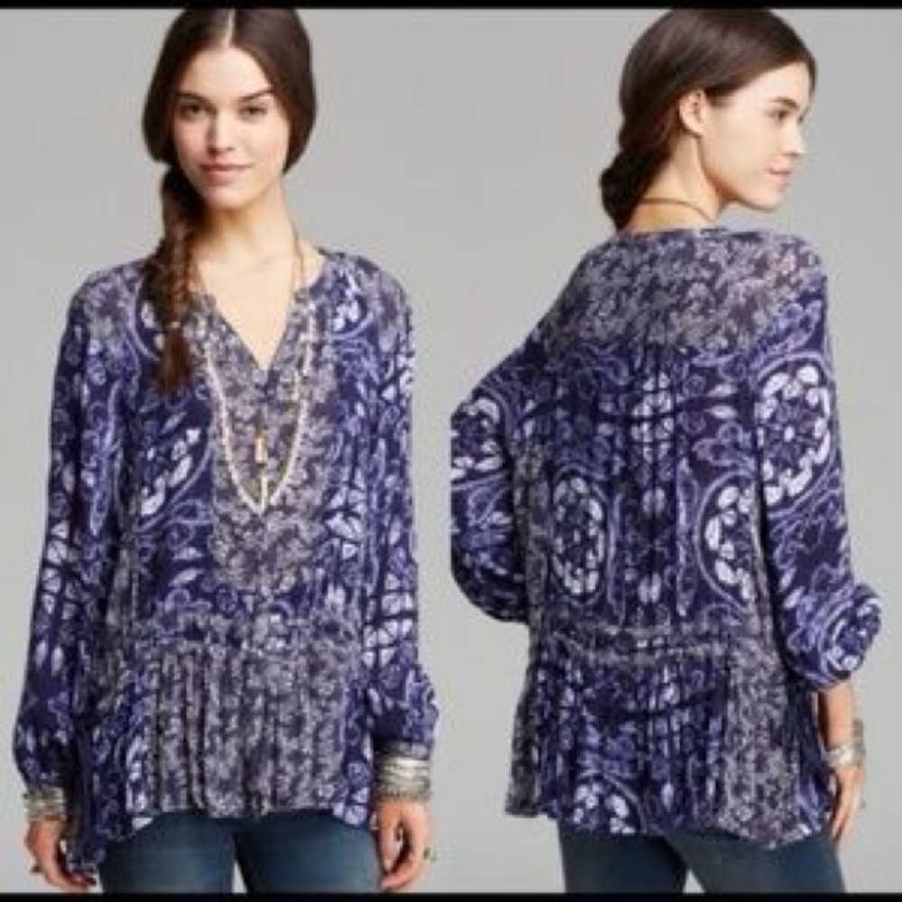 Anthropologie Purple Patterned V-Neck Peasant Blouse